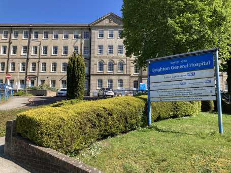 Image of the entrance of Brighton General Hospital