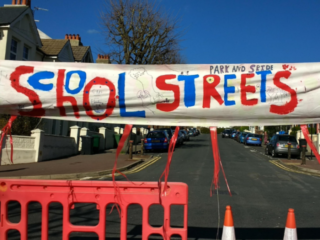 School streets sign