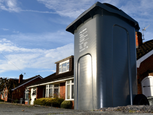 Photo of a recycling wheelie bin in front of a property in Brighton & Hove 