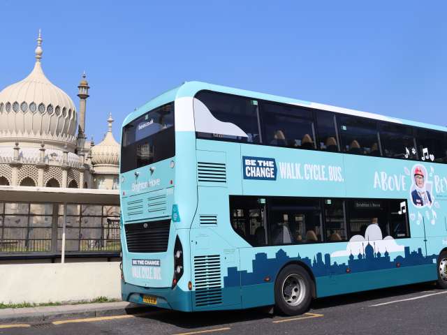 Enviro 400 extended range electric bus driving past the Royal Pavilion